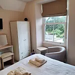 Ferndale 게스트하우스 3*