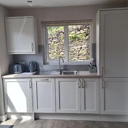 Ferndale בית הארחה 3*